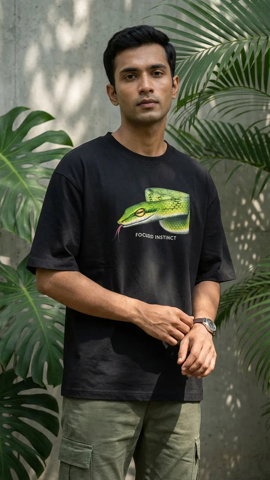 FOCUSED INSTINCT OVERSIZED T-Shirt
