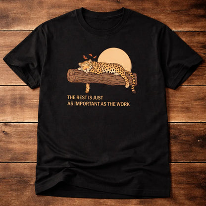 The Resting Leopard: Regular Fit