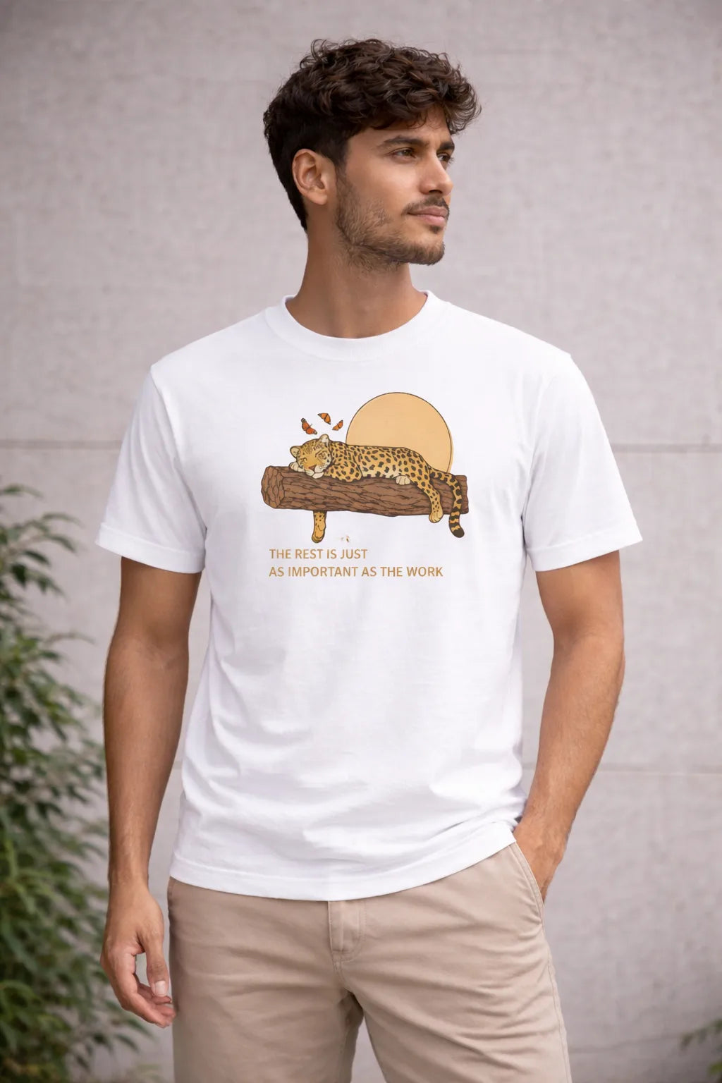 The Resting Leopard: Regular Fit