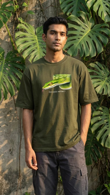 FOCUSED INSTINCT OVERSIZED T-Shirt